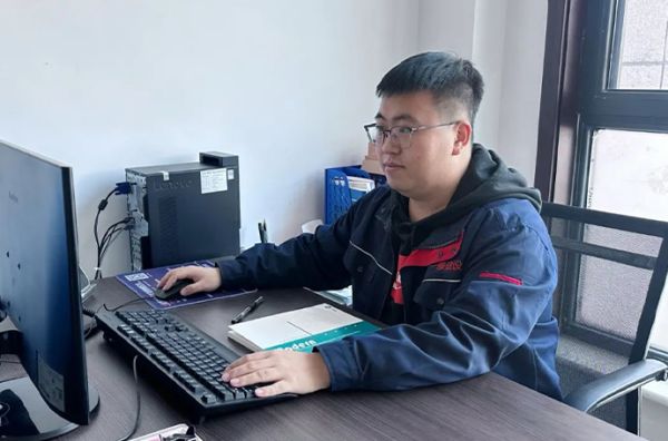 集團成立25周年征文| 一滕建設集團資質管理部：袁嘉陽