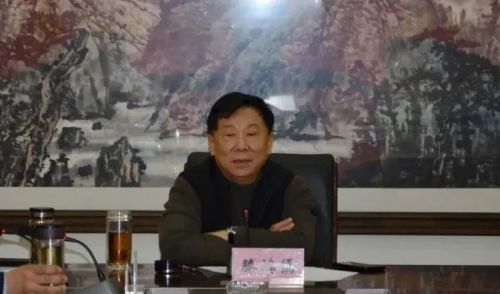山東一滕集團召開2023年度一滕置業、酒店、田園美公司述職工作會