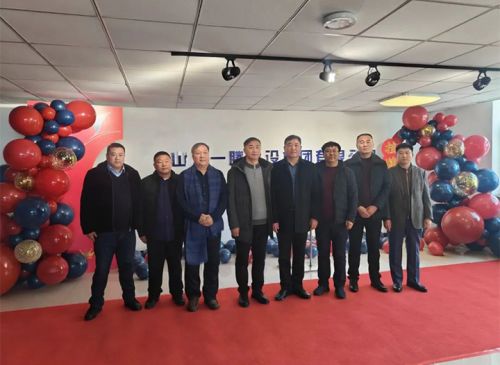 熱烈祝賀山東一滕建設集團大慶分公司正式揭牌成立