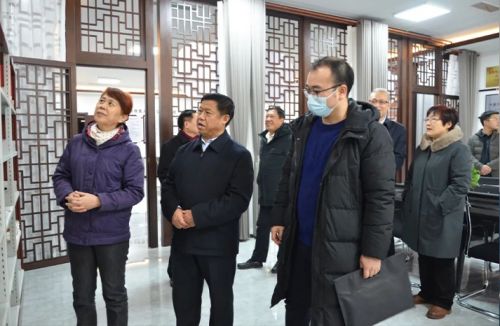 ***榮譽！一滕集團“***全國總工會職工書屋示范點” 正式授牌