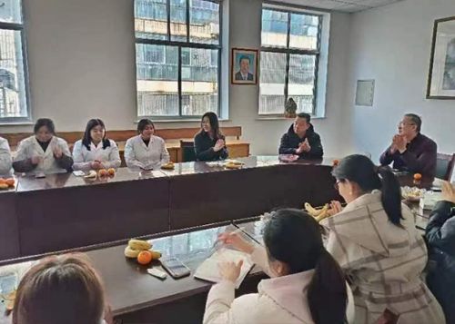 泰城醫藥公司舉辦三八婦女節座談會