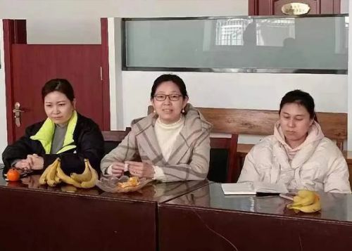 泰城醫藥公司舉辦三八婦女節座談會