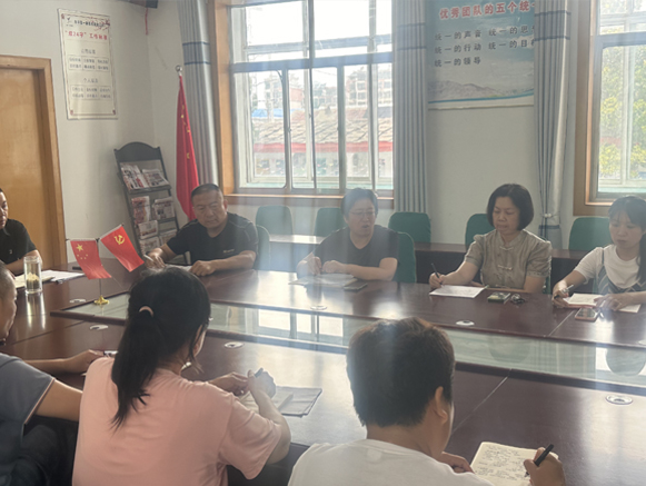 合半年之力 聚創新之想 終全年目標之成 ——東平一滕醫藥公司傳達集團上半年總結會精神