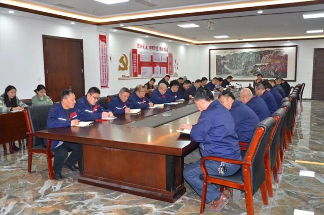 一滕建設集團召開項目經理專題座談會