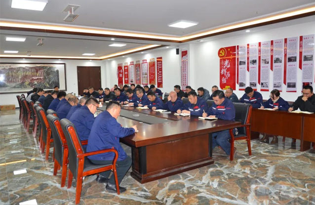 一滕建設集團召開項目經理專題座談會