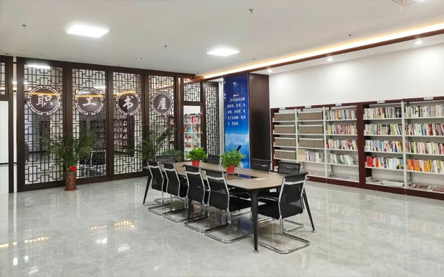 一滕集團世界讀書日活動：以書為伴，共促成長